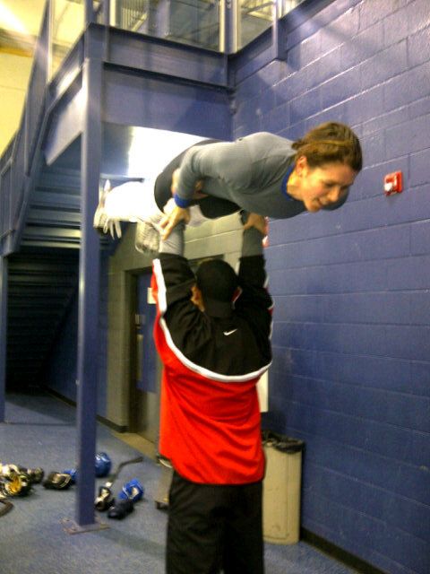 David Pelletier performing a basic figure skating lift with Gillian Apps.