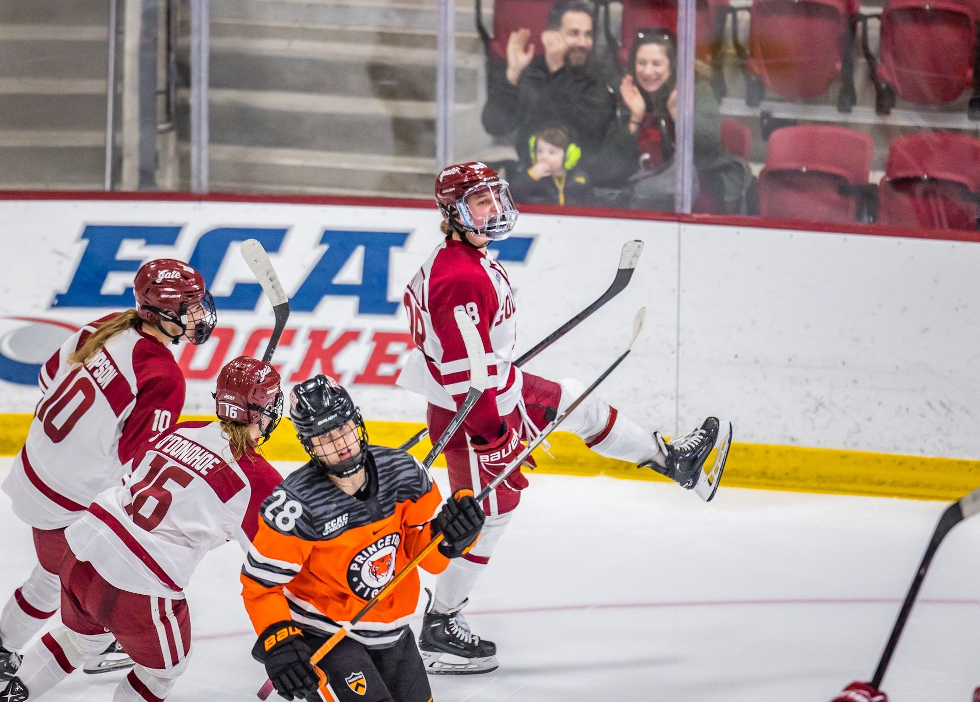 NCAA Women's Hockey: What to Watch - WCHA  and ECAC semifinals