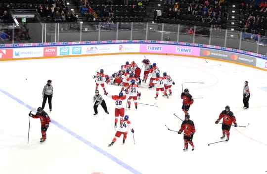 2024 IIHF U18 Women's World Championship: Day 7 - Semifinals and relegation game