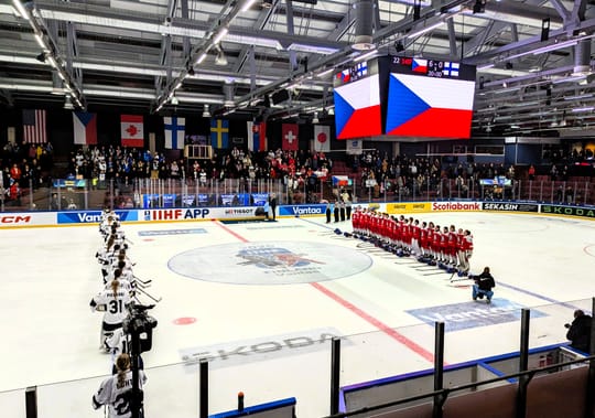 2025 IIHF U18 Women's World Championship: Day 4 - Quarterfinals Part 2